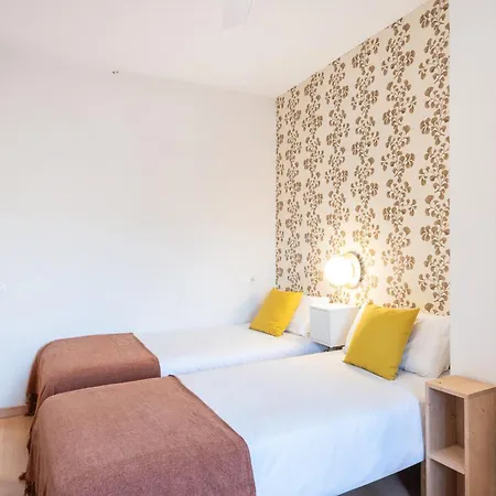 Penthouse With Terrace In Center