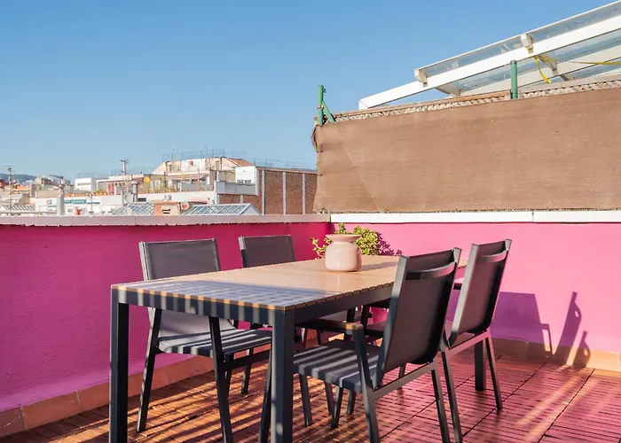 Penthouse With Terrace In Center Апартаменты